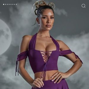 Halter Neck Crop Top in Purple